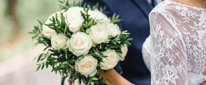 The Best Elopement Flowers Perfect flowers for elopement.